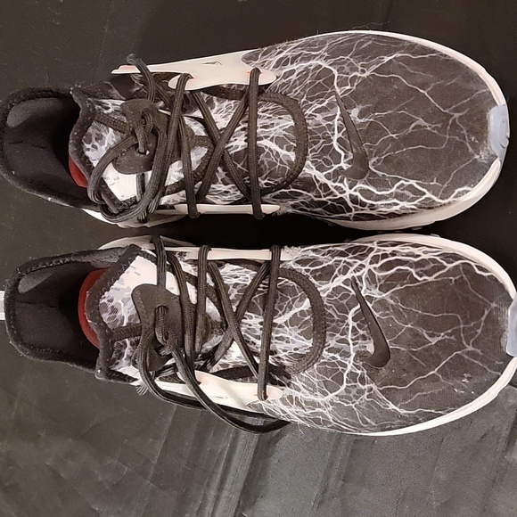 Nike react shoes - Picture 12 of 13